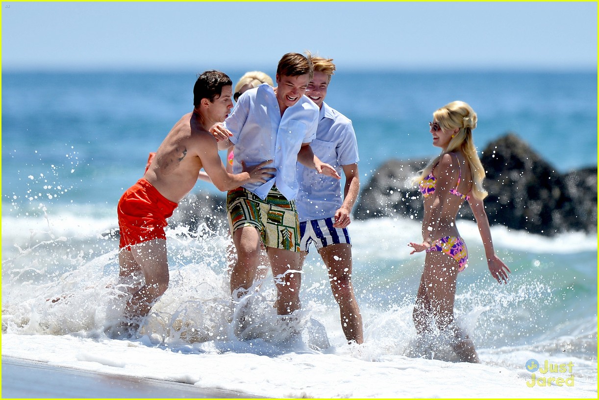 Brett Davern & Jake Abel: 'Love & Mercy' Beach Boys!