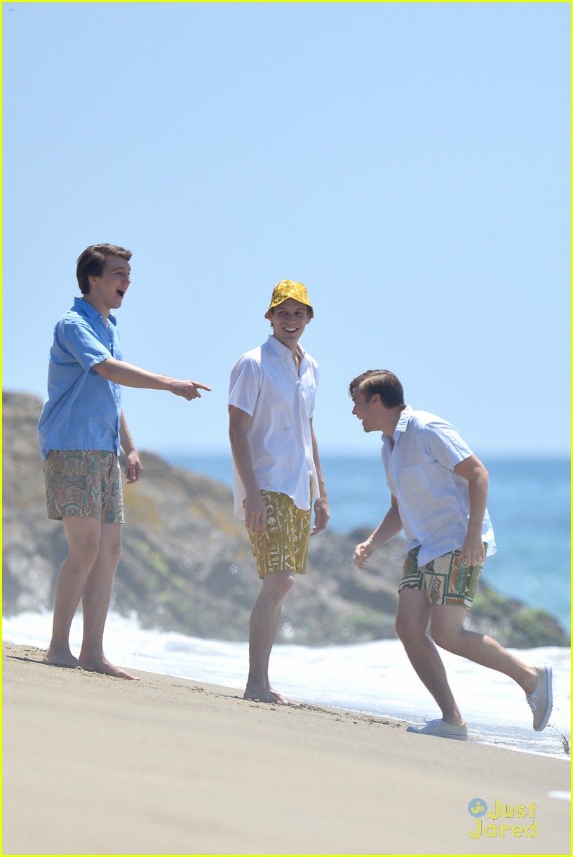 Brett Davern & Jake Abel: 'Love & Mercy' Beach Boys!
