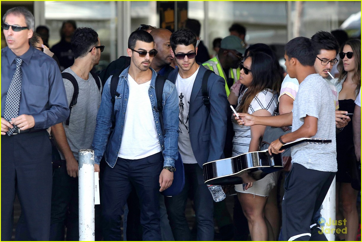 Jonas Brothers: LAX Arrival After Dallas Kidd Kraddick's Memorial Service