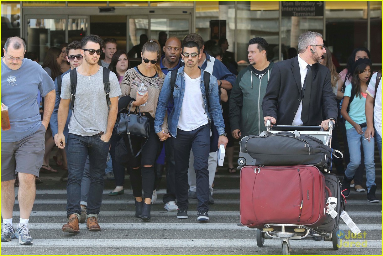 Jonas Brothers: LAX Arrival After Dallas Kidd Kraddick's Memorial Service