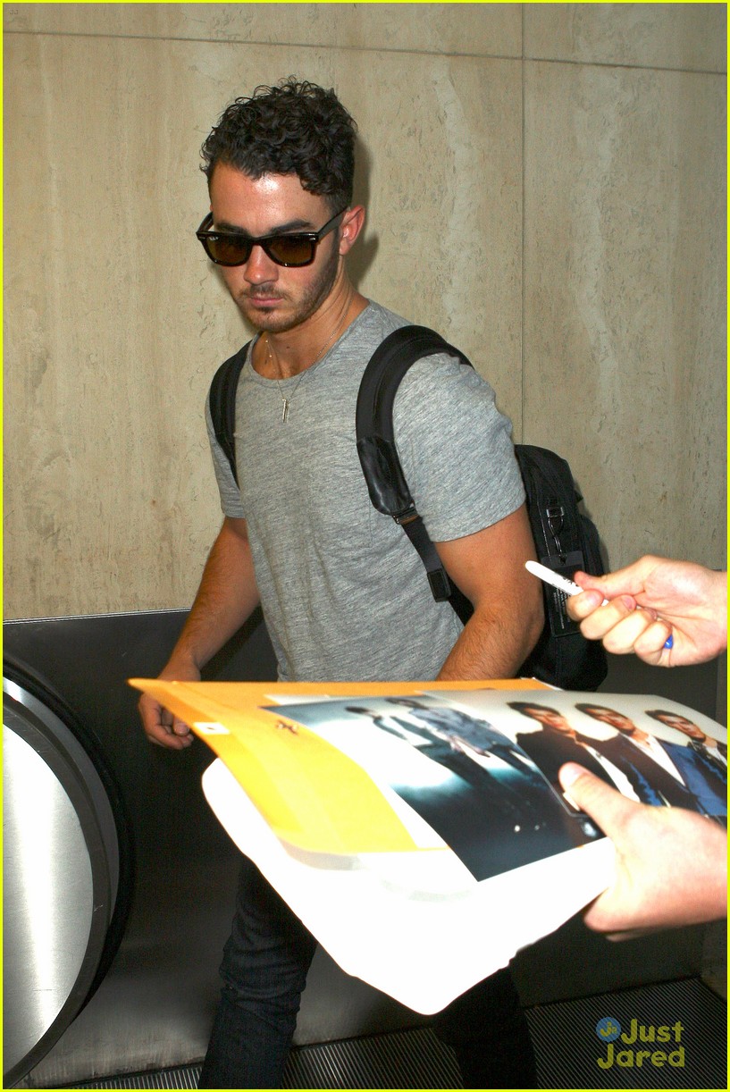 Jonas Brothers: LAX Arrival After Dallas Kidd Kraddick's Memorial Service