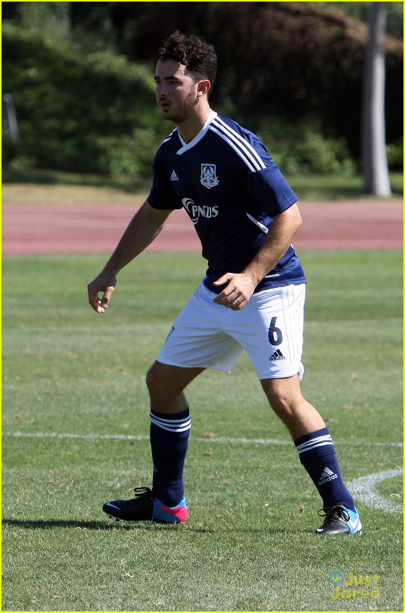 Jonas Brothers: Charity Soccer Game Guys!