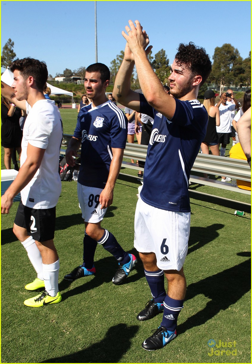 Jonas Brothers: Charity Soccer Game Guys!