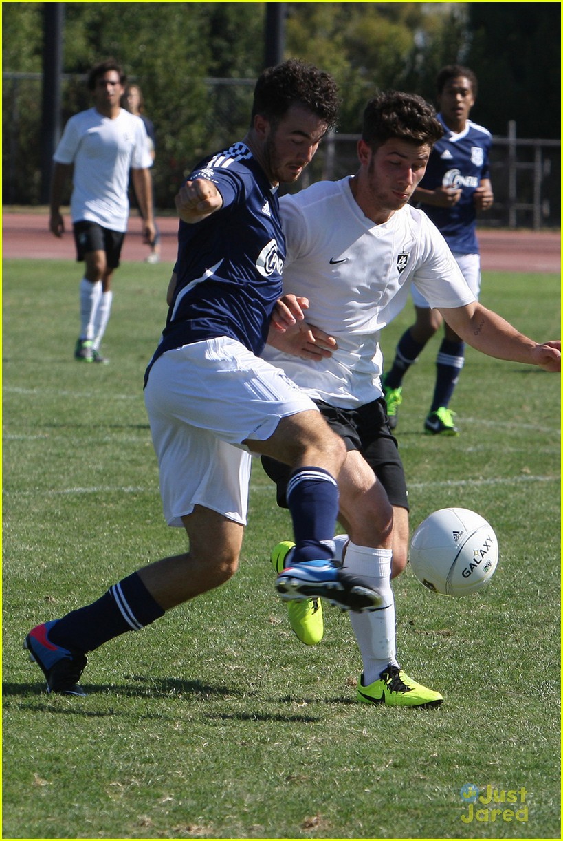 Jonas Brothers: Charity Soccer Game Guys!