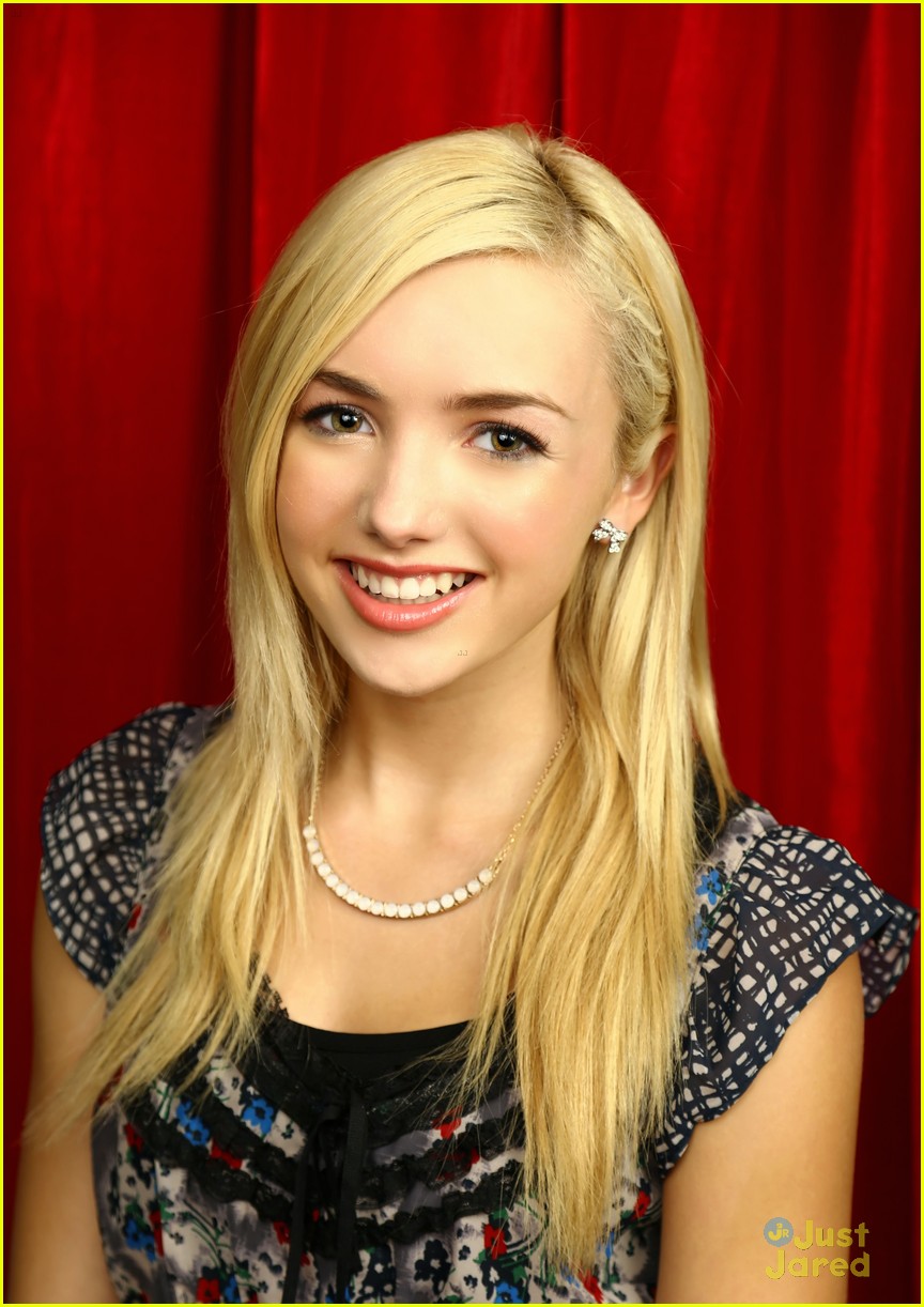 Peyton List: Chicago Visit Next Month!