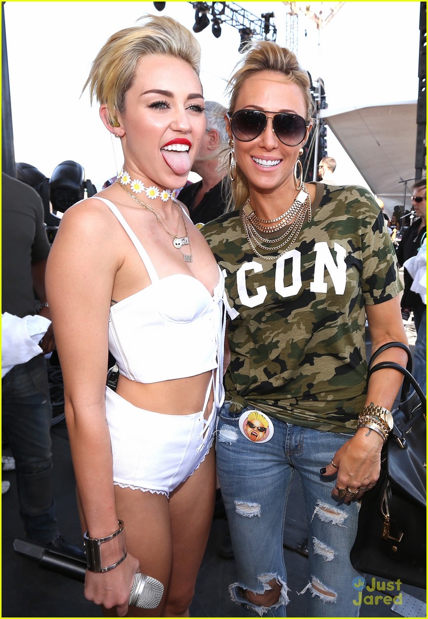 Miley Cyrus Goes Sheer for iHeartRadio Festival!