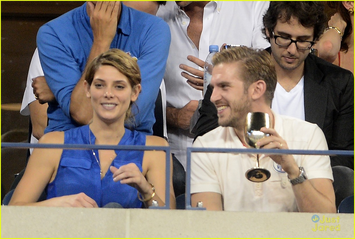 Ashley Greene & Graham Phillips: US Open Pair!