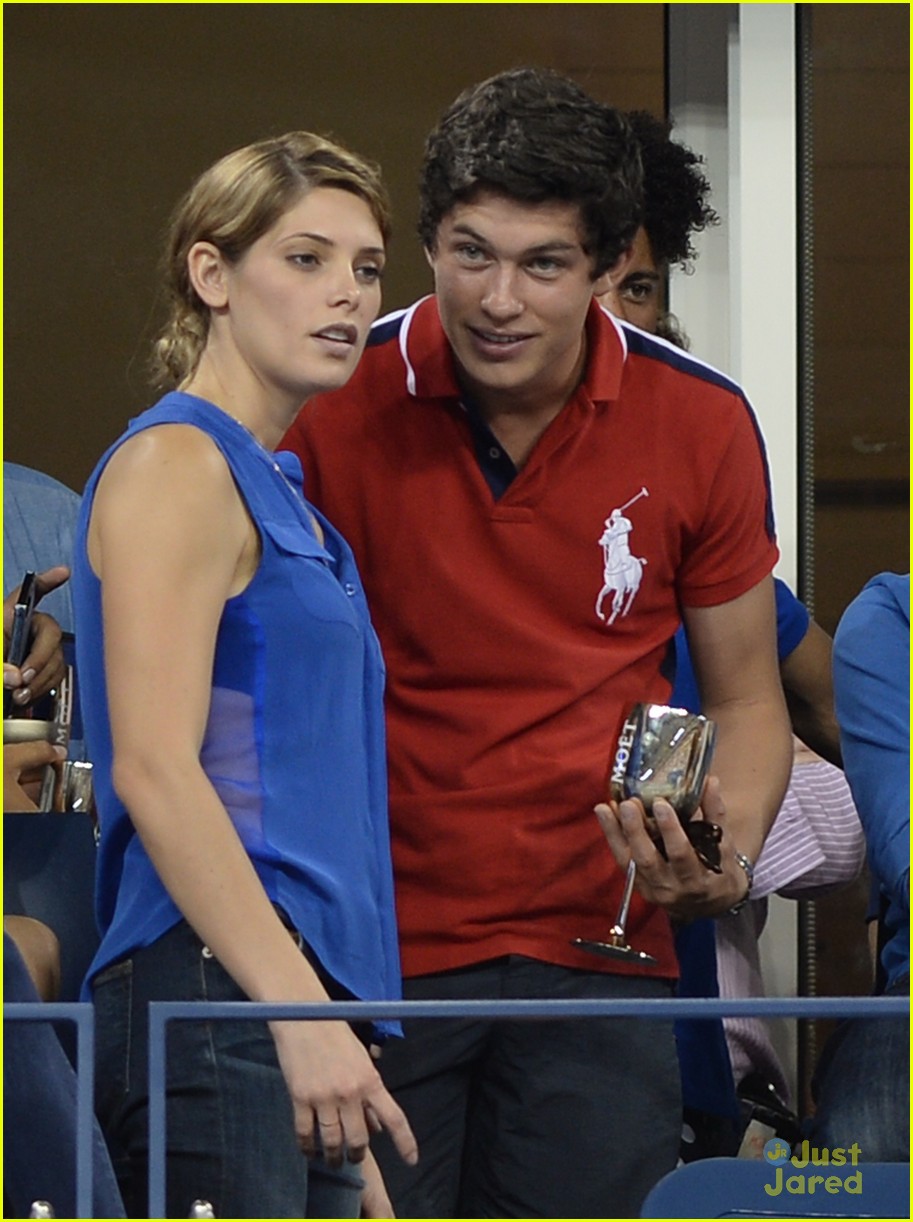 Ashley Greene & Graham Phillips: US Open Pair!