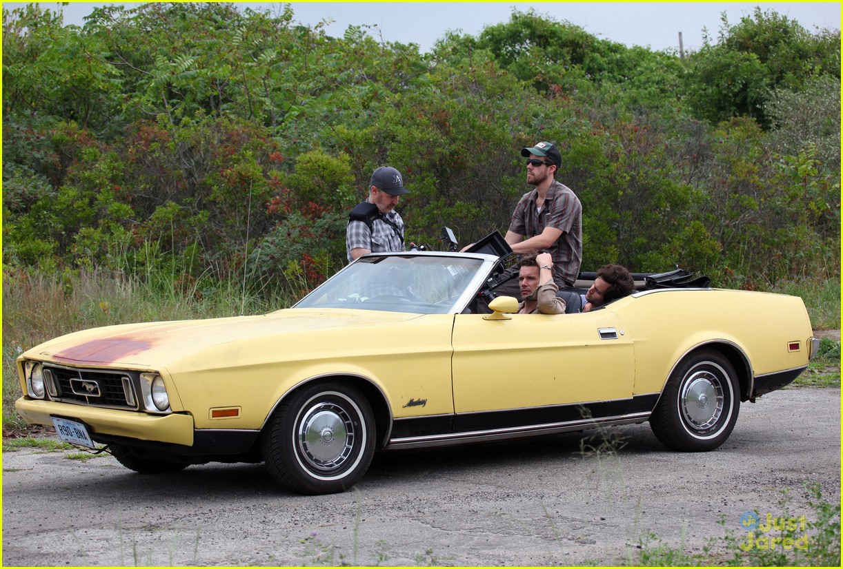 Dakota Johnson & Penn Badgley: 'Cymbeline' NYC Set!