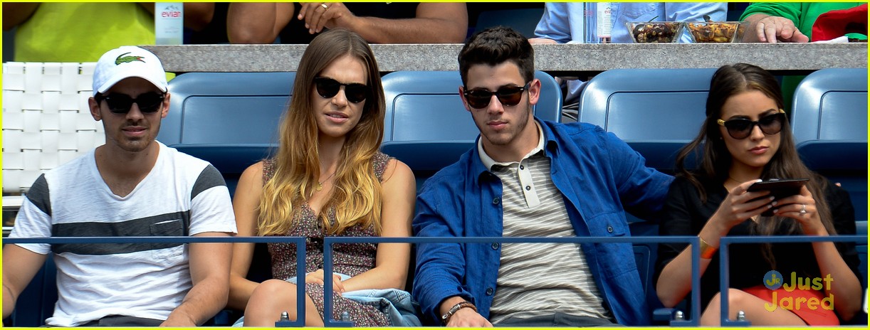 Nick Jonas Kisses Olivia Culpo at US Open