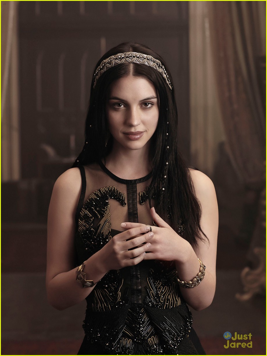 'Reign': New Cast Pics & Preview!