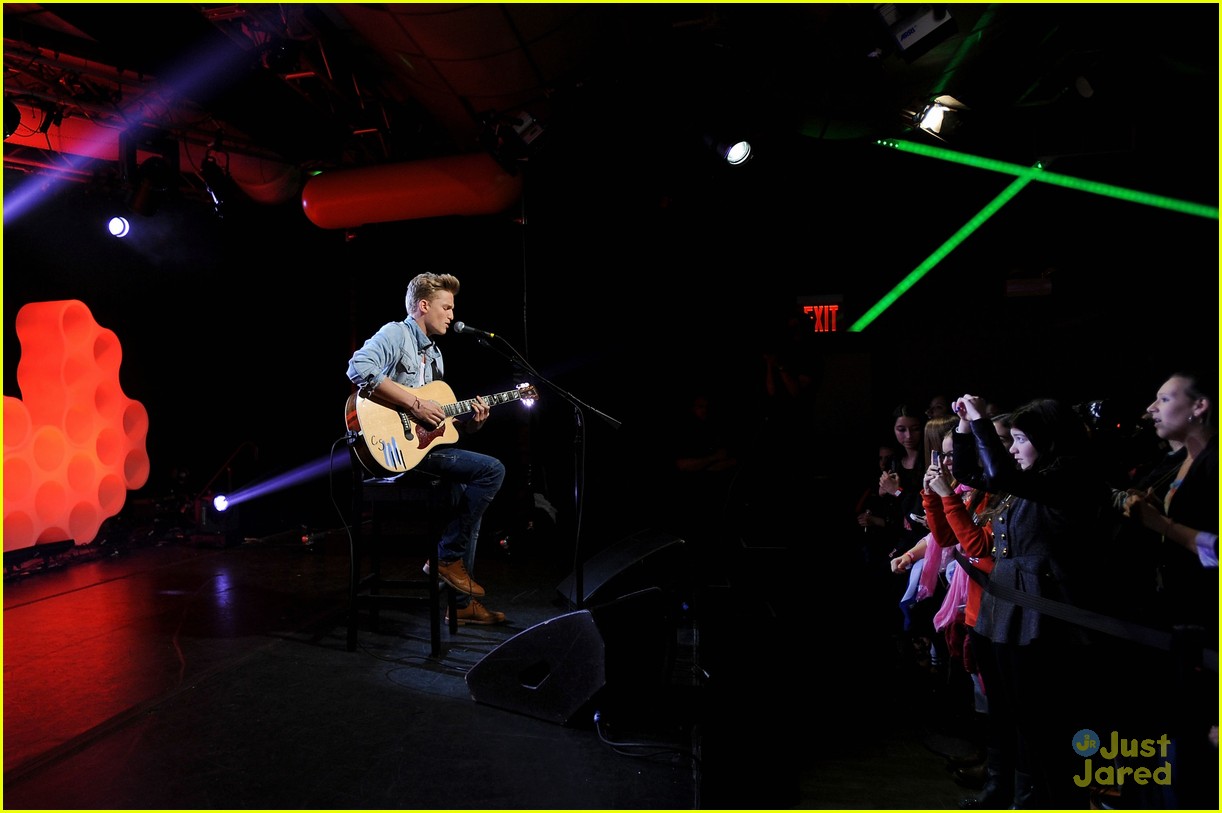 Cody Simpson & Ciara Bravo: Nick Radio Launch Ahead of Pencils For Promise Gala