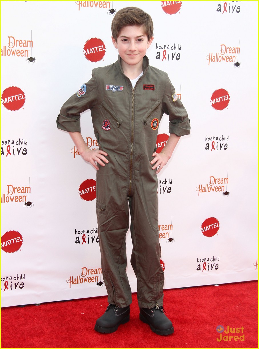 Mason Cook & Ryan Beatty: Dream Halloween Attendees