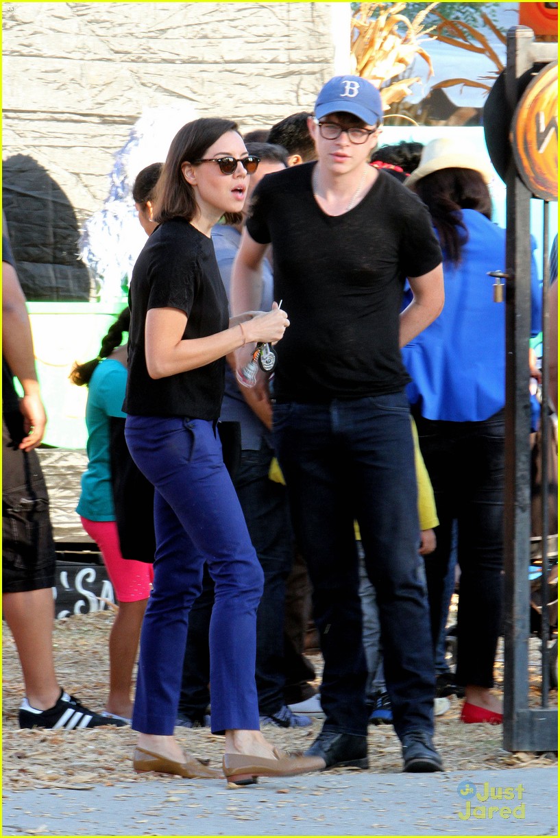 Dane DeHaan: Pumpkin Picking with Aubrey Plaza!