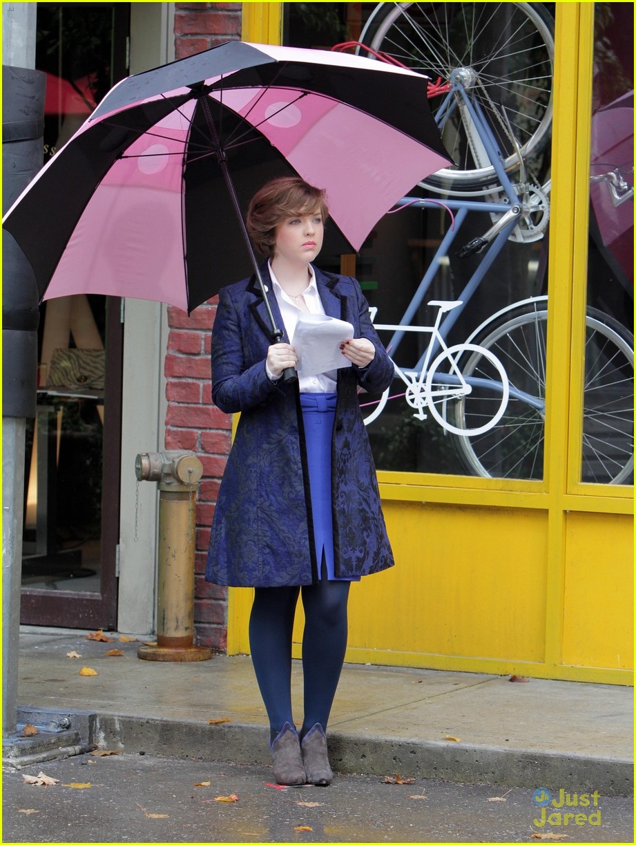 Munro Chambers & Aislinn Paul: NYC 'Degrassi' Scenes!