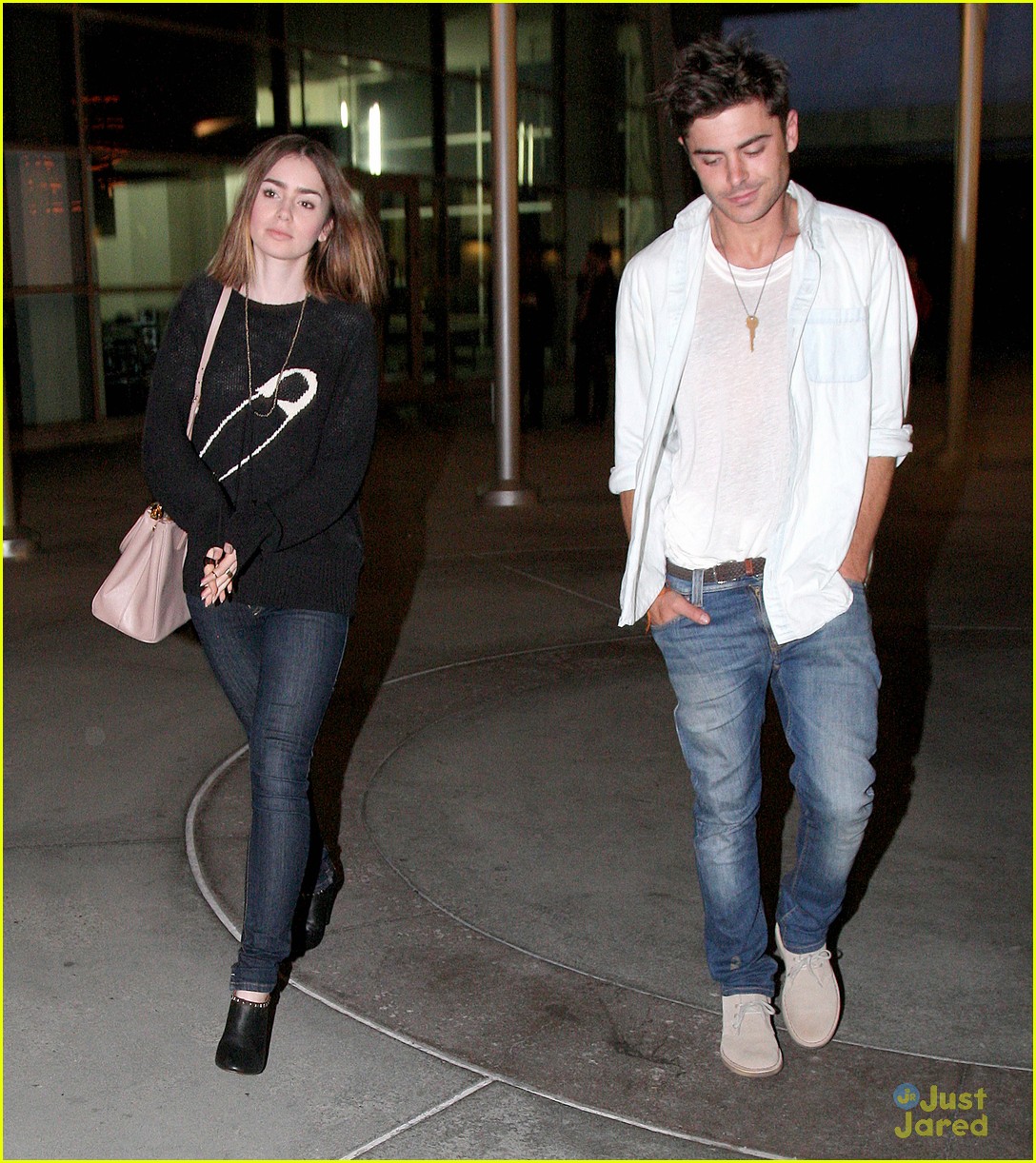 Zac Efron: Movie Night with Lily Collins!