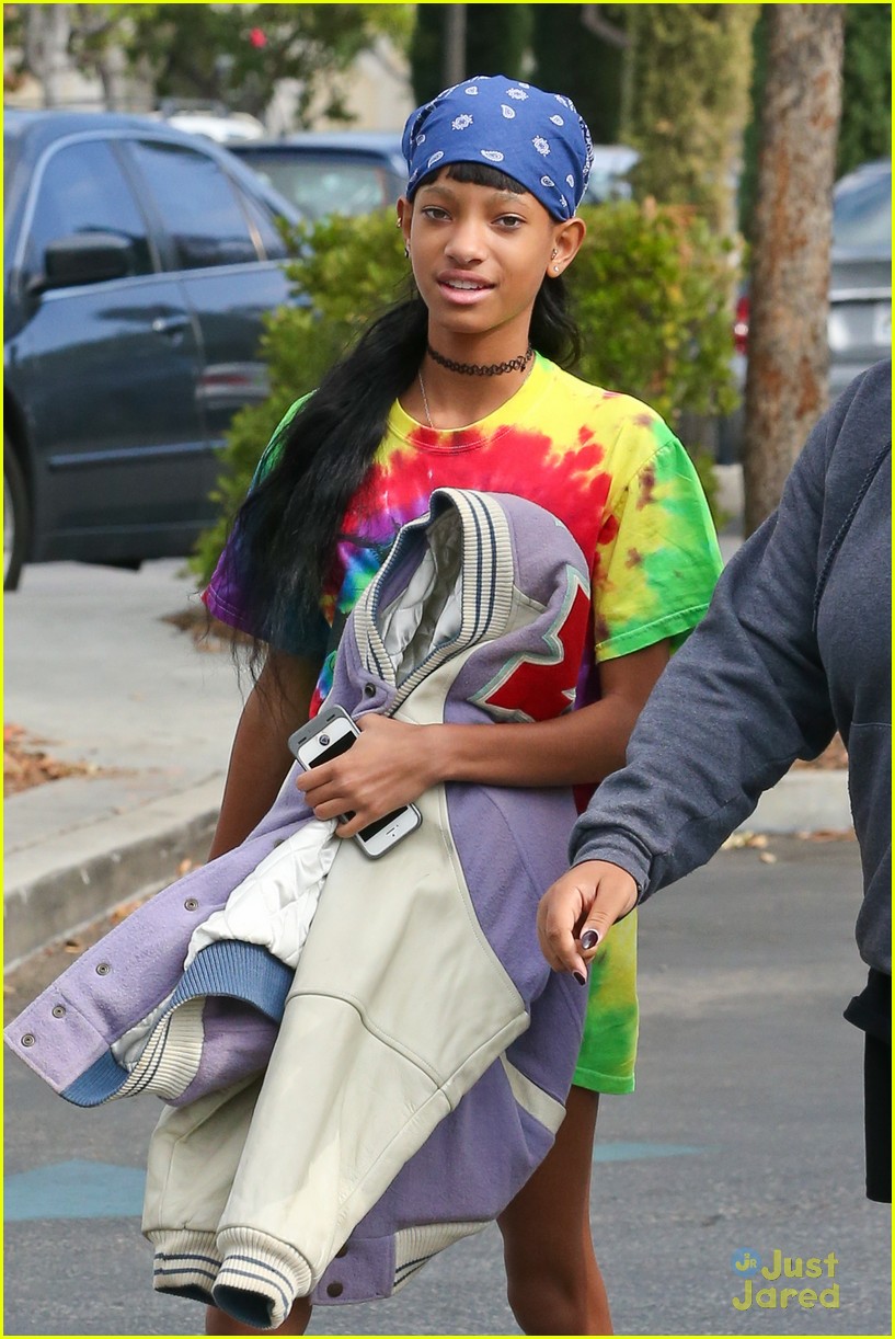Kylie Jenner & Jaden Smith: Sushi Stop with Kendall & Willow!