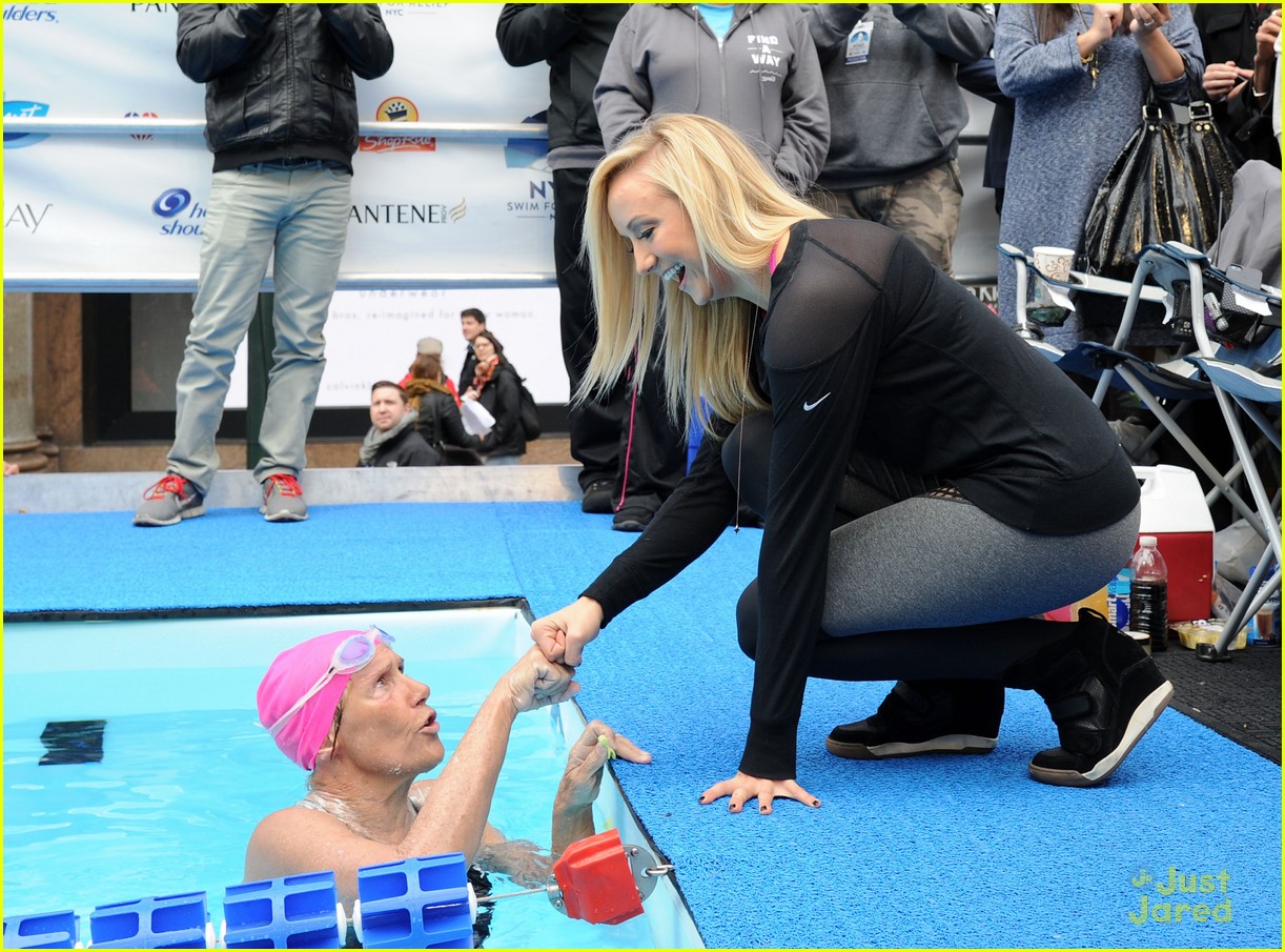 Nastia Liukin: Salute to Women In Sports Awards 2013