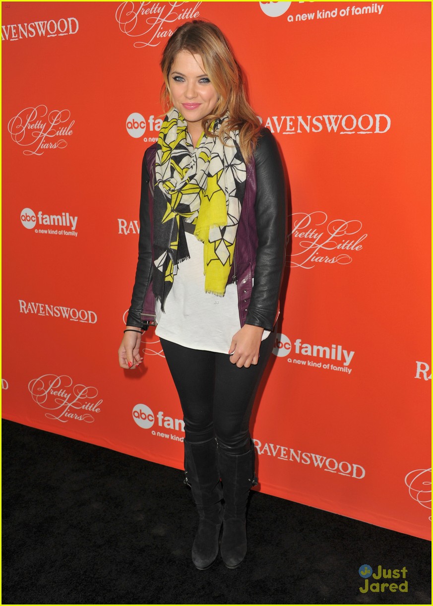 Nicole Anderson & Ashley Benson: PLL Halloween Screening