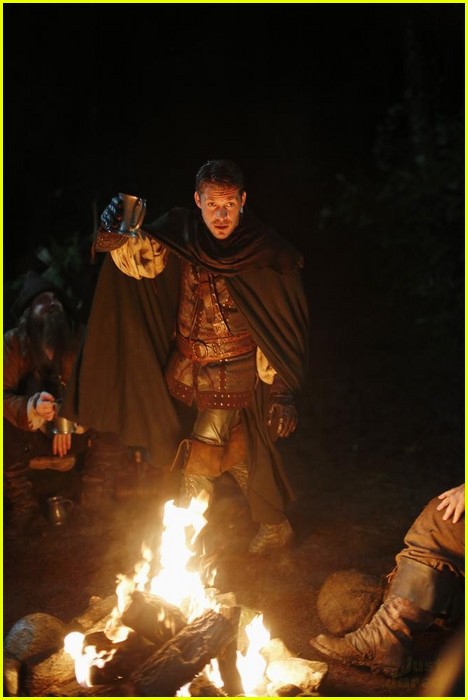 Sophie Lowe: New 'Once Upon A Time in Wonderland' Tonight!