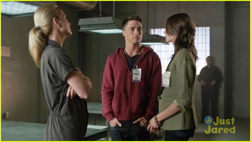 Colton Haynes: 'Keep Your Enemies Closer' on 'Arrow' - See The Pics & Clip!
