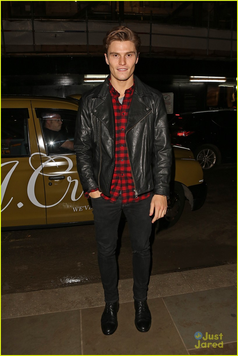 Pixie Lott & Oliver Cheshire: Separate London Events