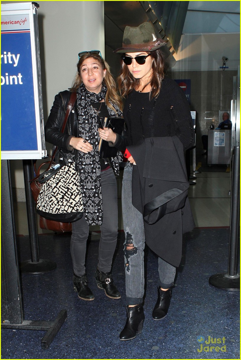Nikki Reed: Landed at LAX