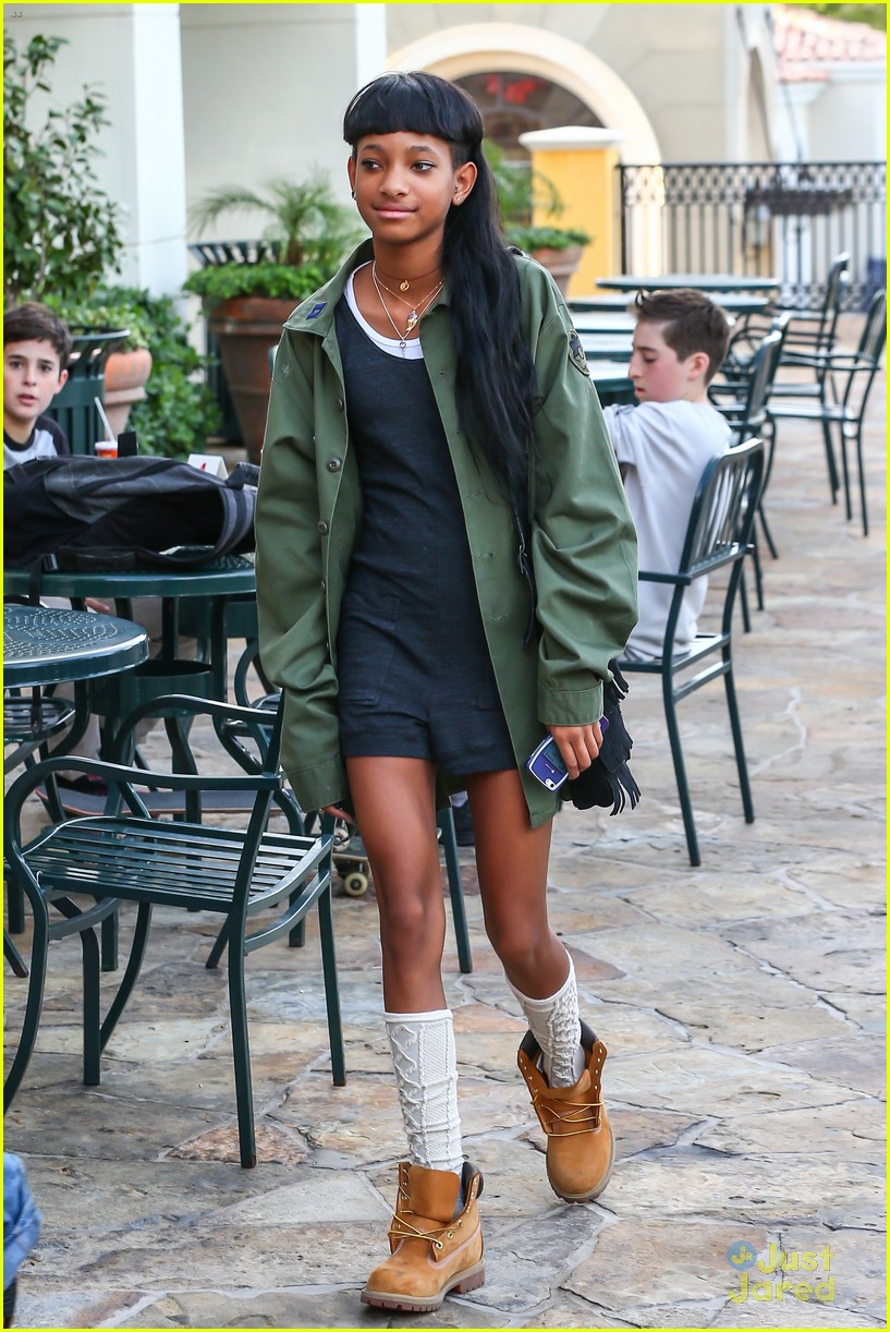 Willow & Jaden Smith: Sushi-Bound Siblings!
