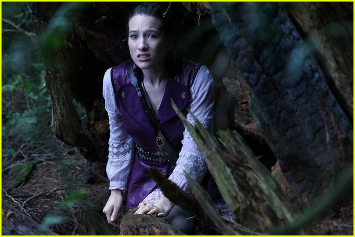 Sophie Lowe: New 'Wonderland' Tonight!