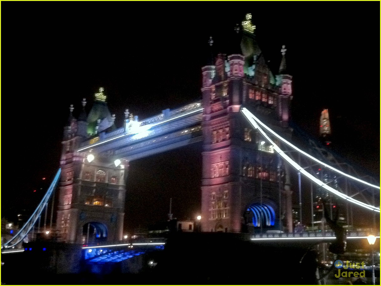 One Direction Film 'Midnight Memories' Video on London's Famed Tower Bridge!