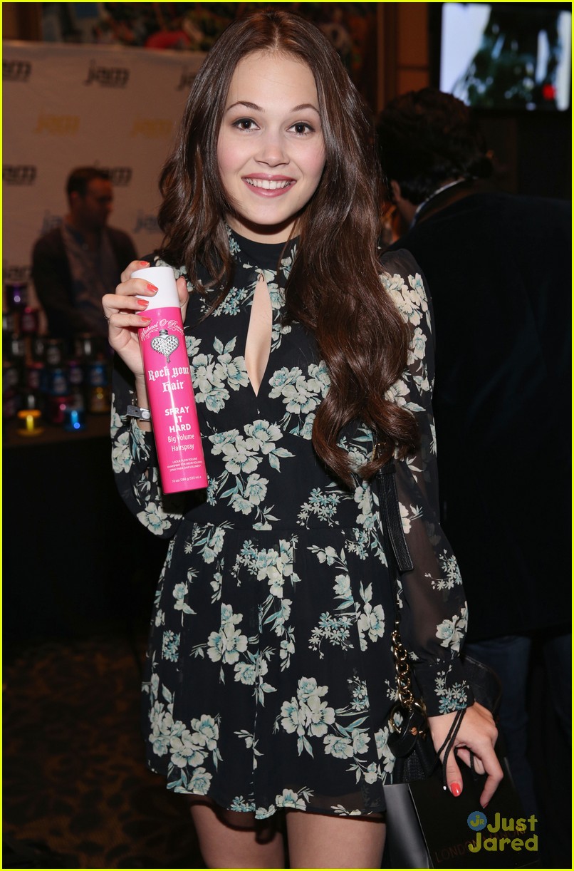 Madison Pettis, Kelli Berglund & Brant Daugherty: KIIS FM Jingle Ball 2013