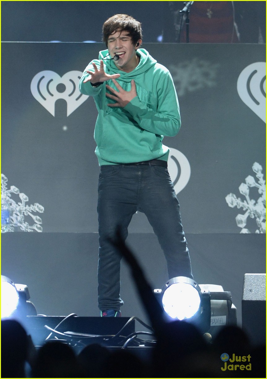 Austin Mahone: KIIS FM Jingle Ball 2013 Backstage & Performance Pics!