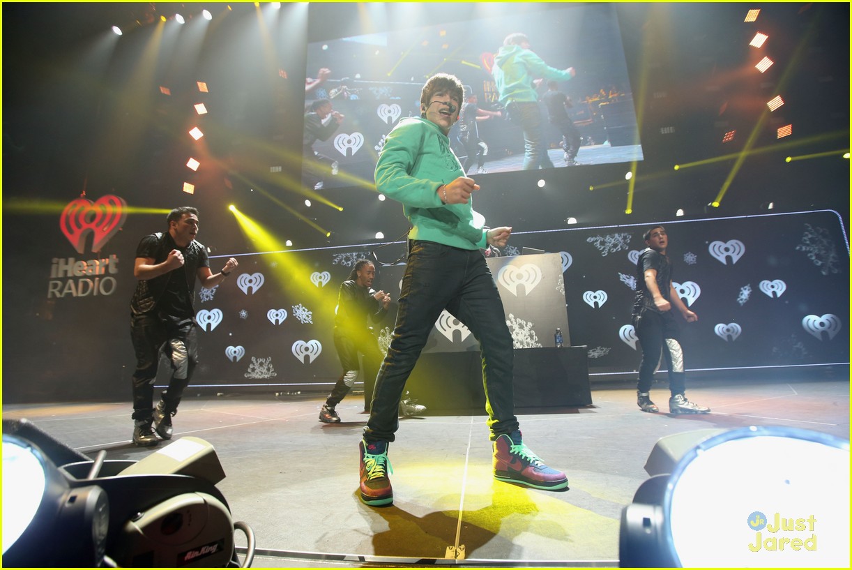 Austin Mahone: KIIS FM Jingle Ball 2013 Backstage & Performance Pics!