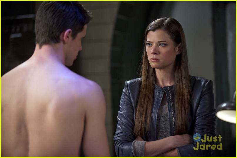 'Tomorrow People' Mid-Season Finale Preview!