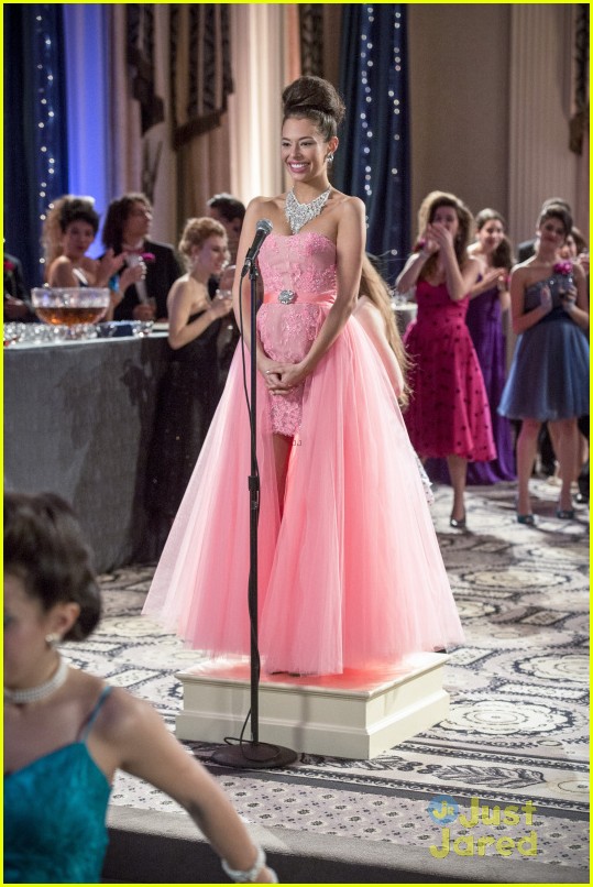 carrie diaries formal dress The Diaries' Does Prom - Read the Recap! ivory flower dress