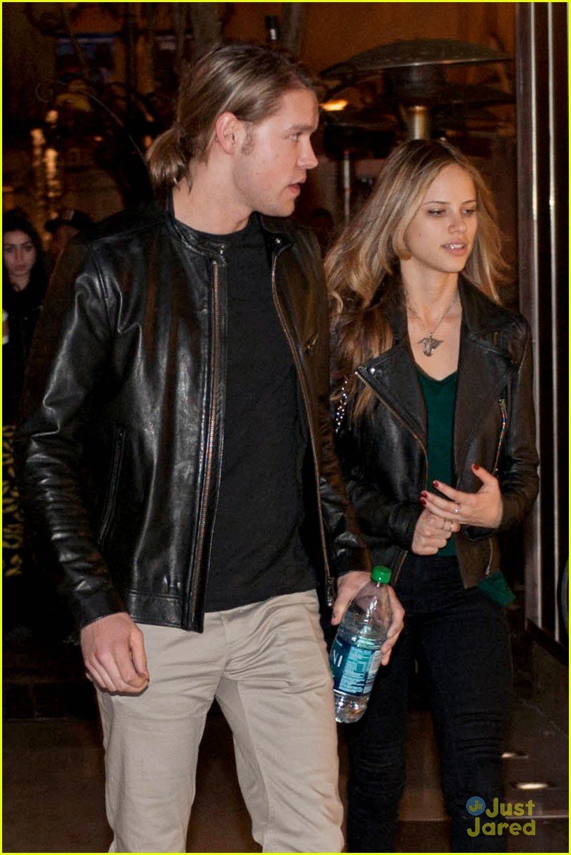 Chord Overstreet & Halston Sage: Dinner & Movie Date!
