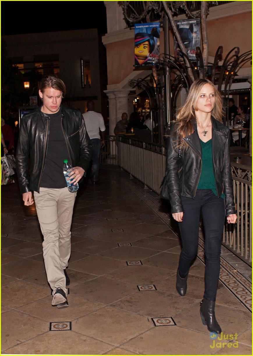 Chord Overstreet & Halston Sage: Dinner & Movie Date!