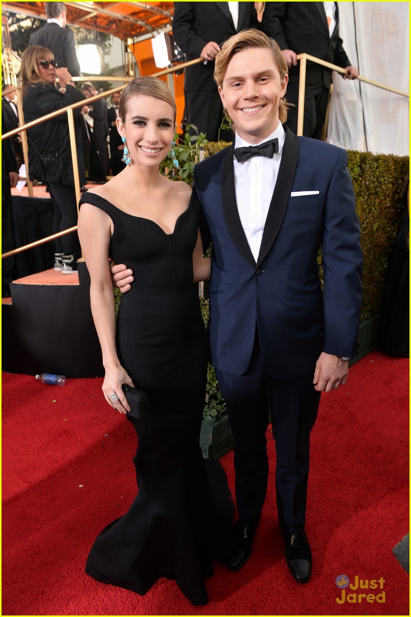 Emma Roberts & Evan Peters: Golden Globe Awards 2014 with Taissa Farmiga
