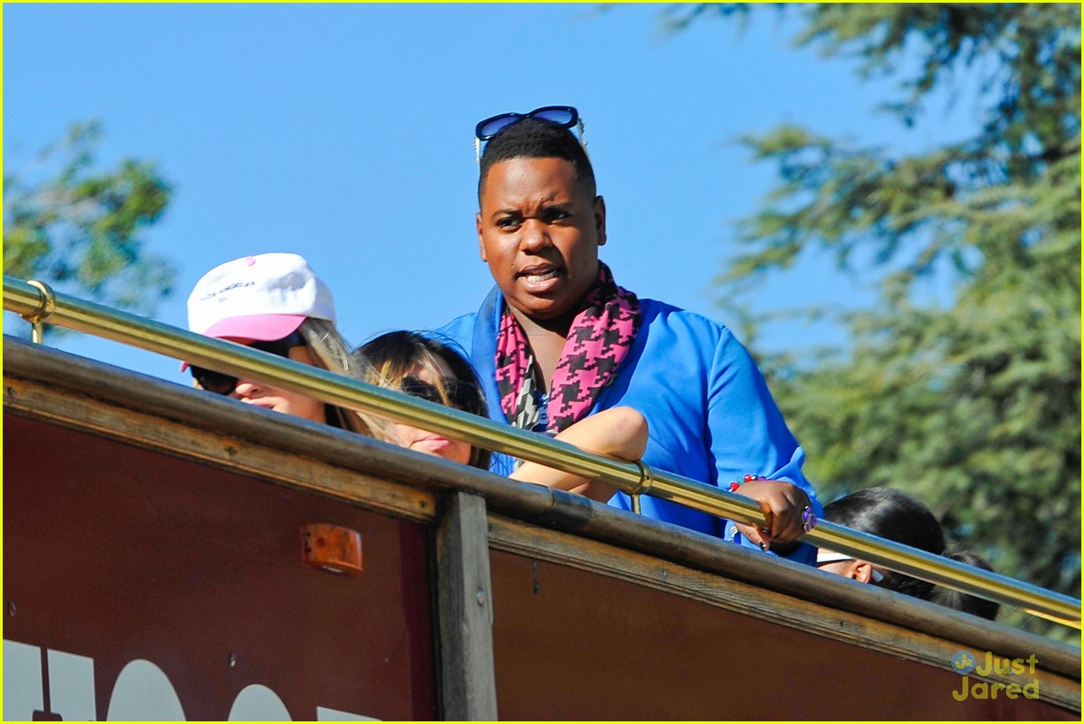 Chord Overstreet & Darren Criss: 'Glee' Films on Double Decker Bus!