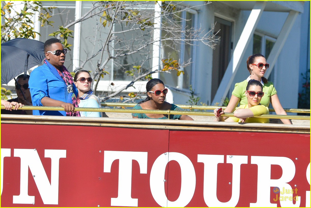 Chord Overstreet & Darren Criss: 'Glee' Films on Double Decker Bus!