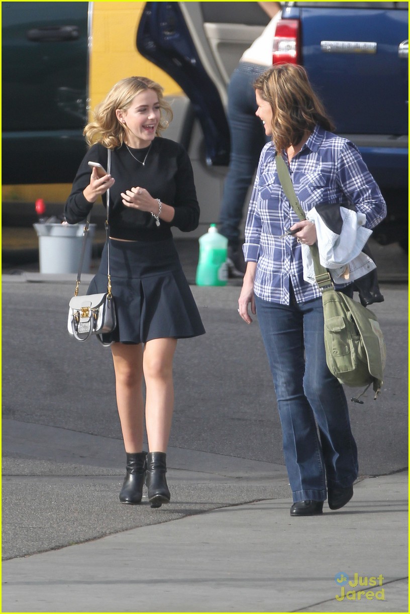 Kiernan Shipka: Sunday Morning Outing