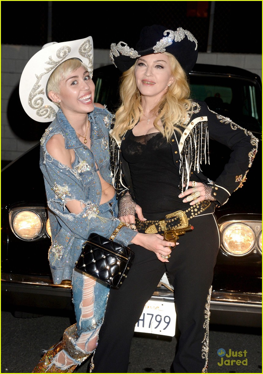 Miley Cyrus: Madonna Duet for MTV Unplugged Performance! (Videos)