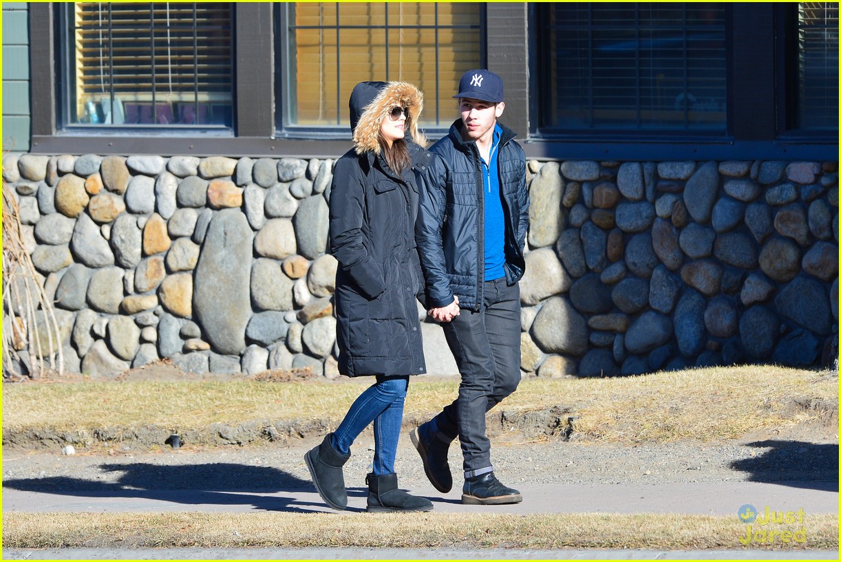 Nick Jonas & Olivia Culpo: Mammoth Mates