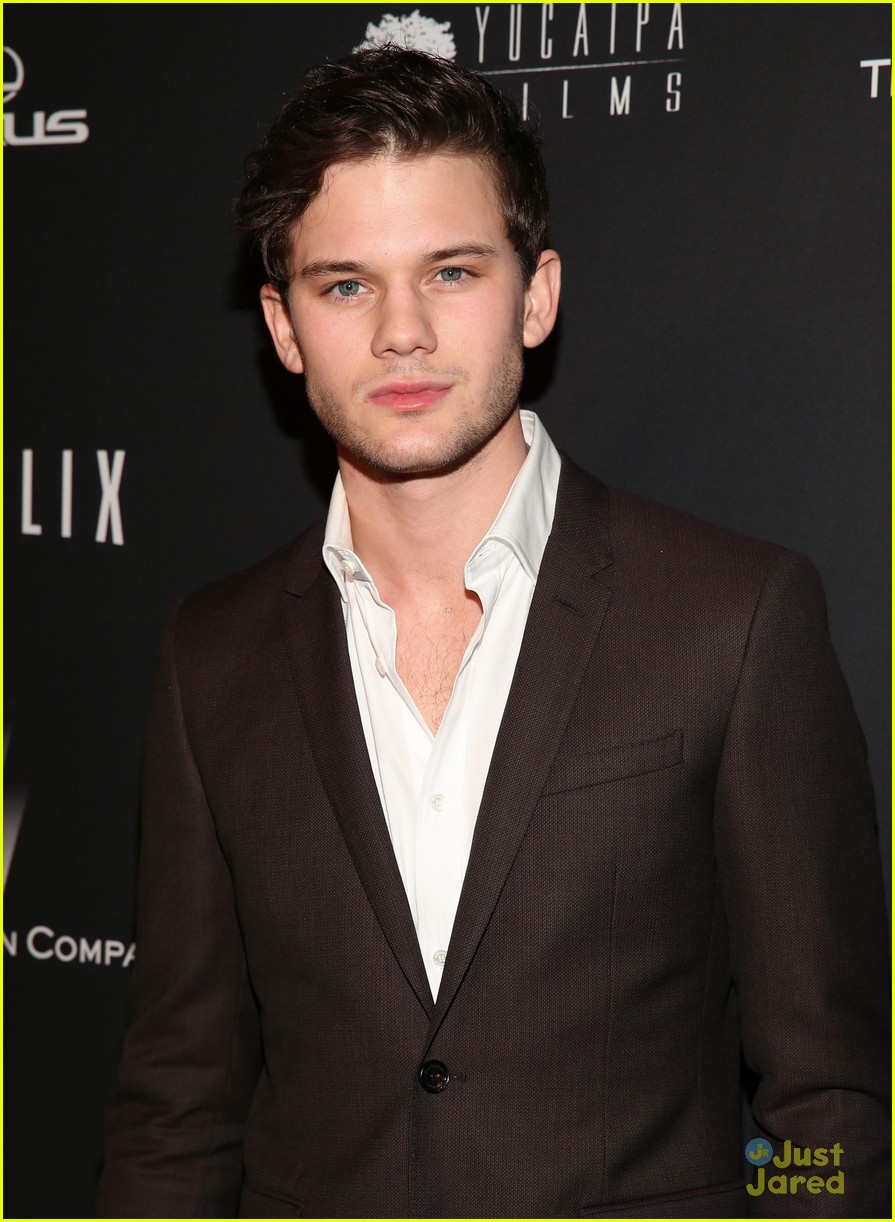 Odeya Rush, Cameron Monaghan & Jeremy Irvine: Netflix's Golden Globes After Party 2014
