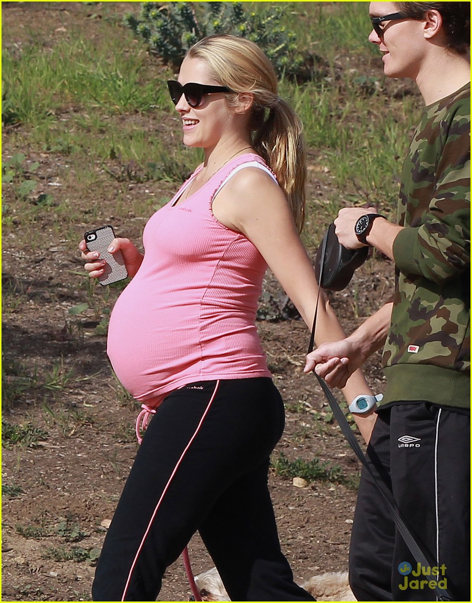 Teresa Palmer Talks Fave Childhood Toys Before Walk in Park