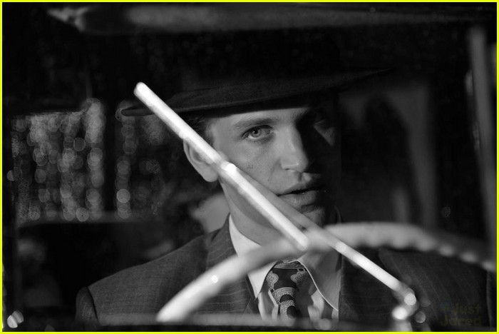 Pretty Little Liars Go Back To the 1940s - See The Pics!