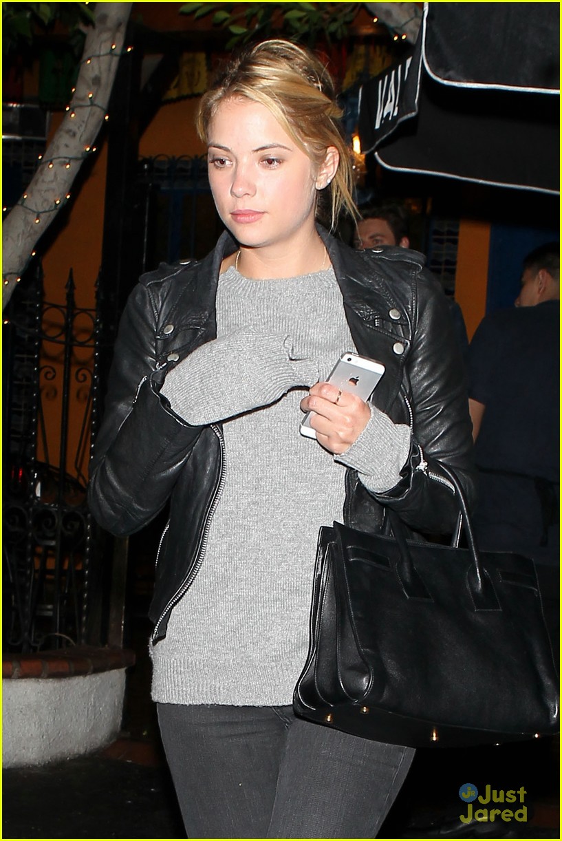 Vanessa Hudgens & Ashley Benson: 'El Compadre's To The End