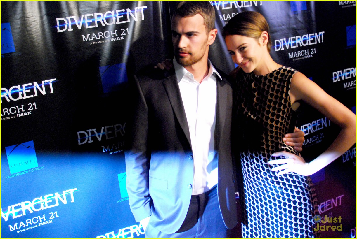 Shailene Woodley & Theo James: 'Divergent' Chicago Screening with Ansel Elgort!
