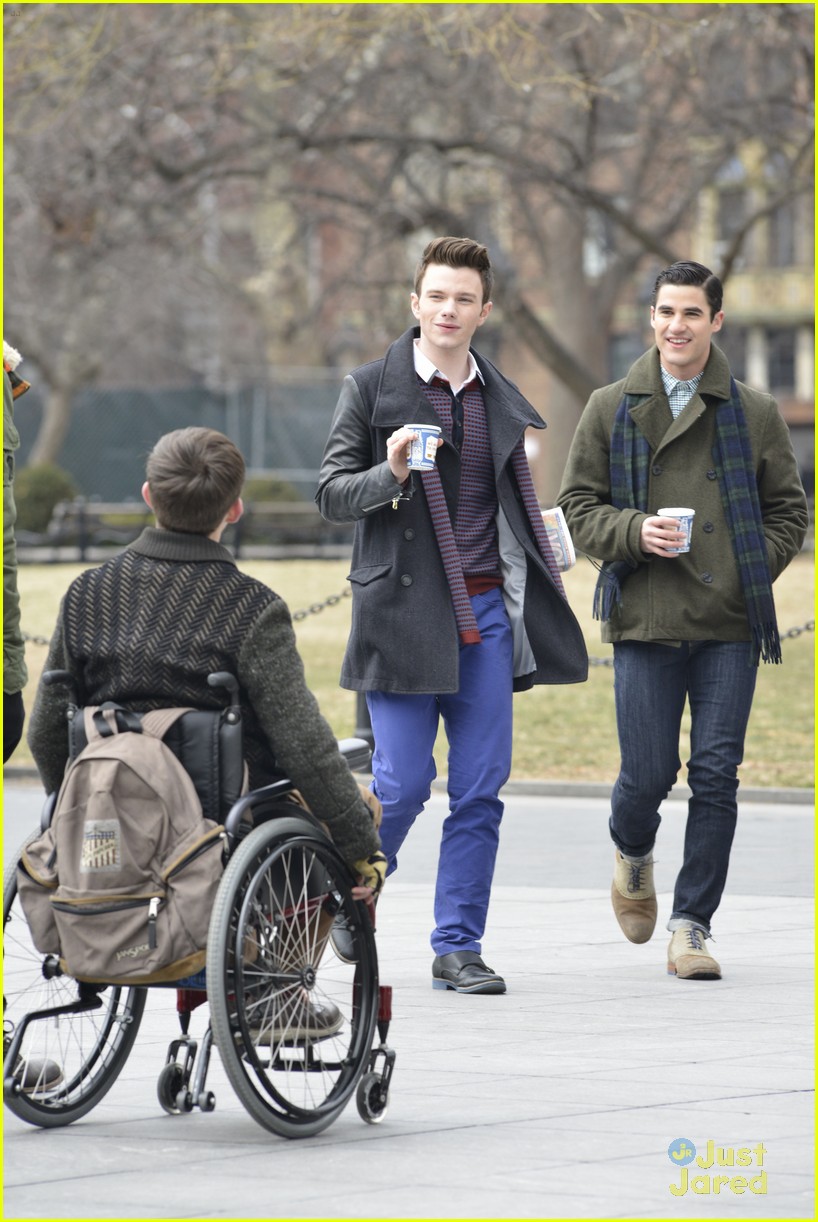 Chord, Chris, Darren & Kevin Keep Coffee Close on 'Glee' NYC Set