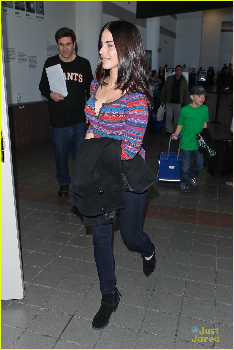 Jessica Lowndes Returns to L.A. After Canadian Screen Awards 2014